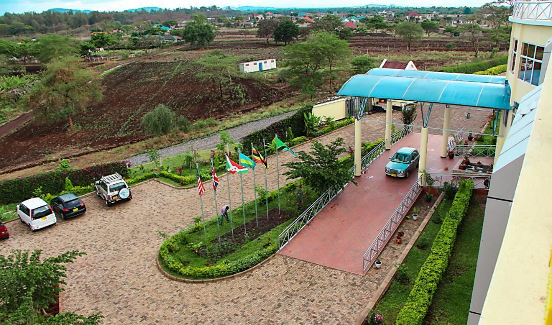 A1 Hotel And Resort Arusha Exterior foto