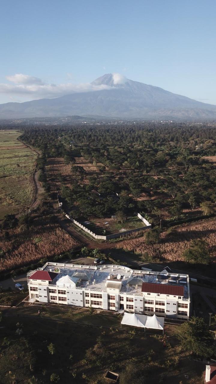 A1 Hotel And Resort Arusha Exterior foto