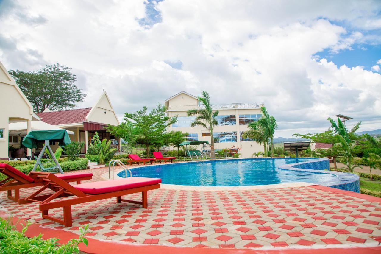 A1 Hotel And Resort Arusha Exterior foto